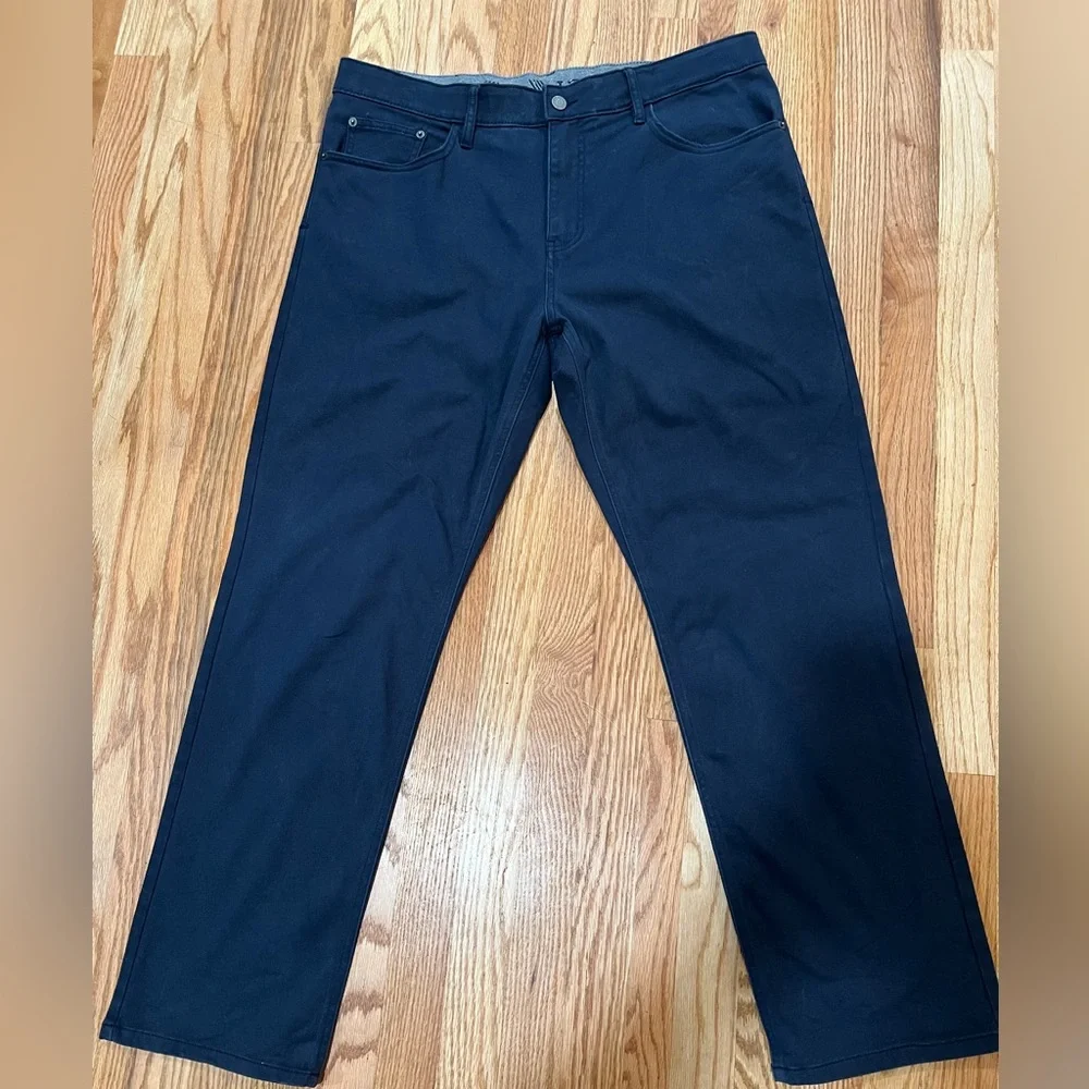 Izod Navy Blue Pant size Regular Fit 36x32 - Picture 3 of 7